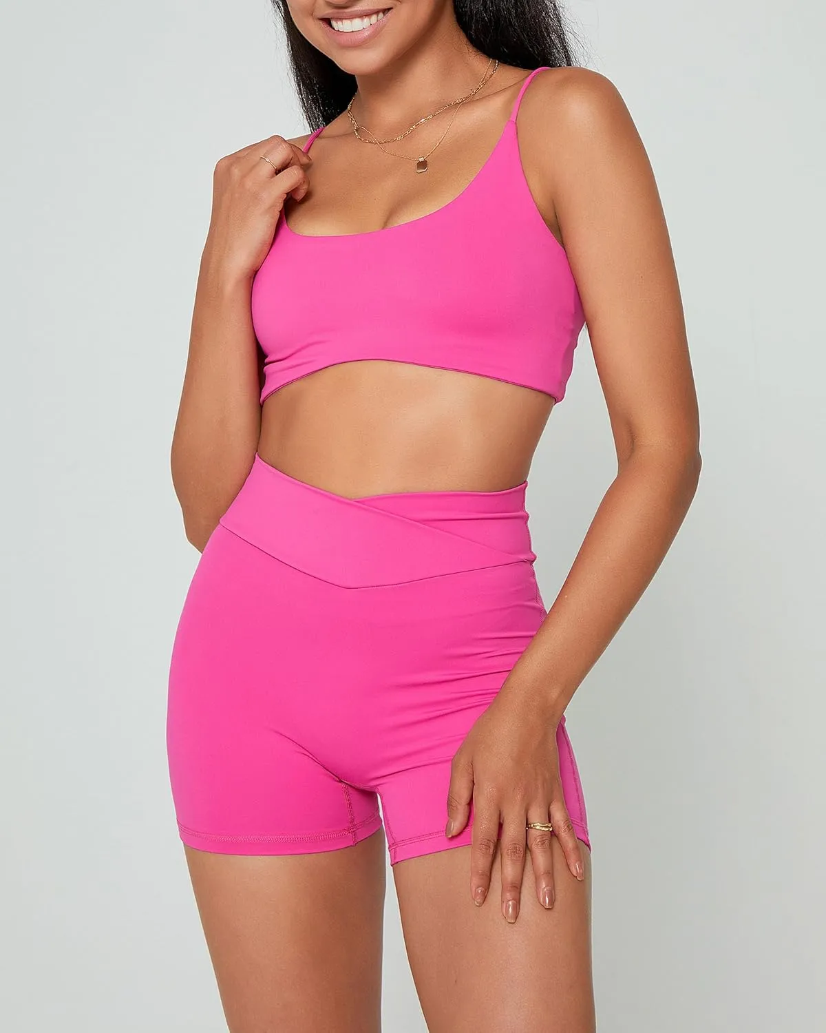 Danysu Women Pocket Shorts Cross High Waist Scrunch Butt Booty Workout Lifting Athletic Gym Bottoms