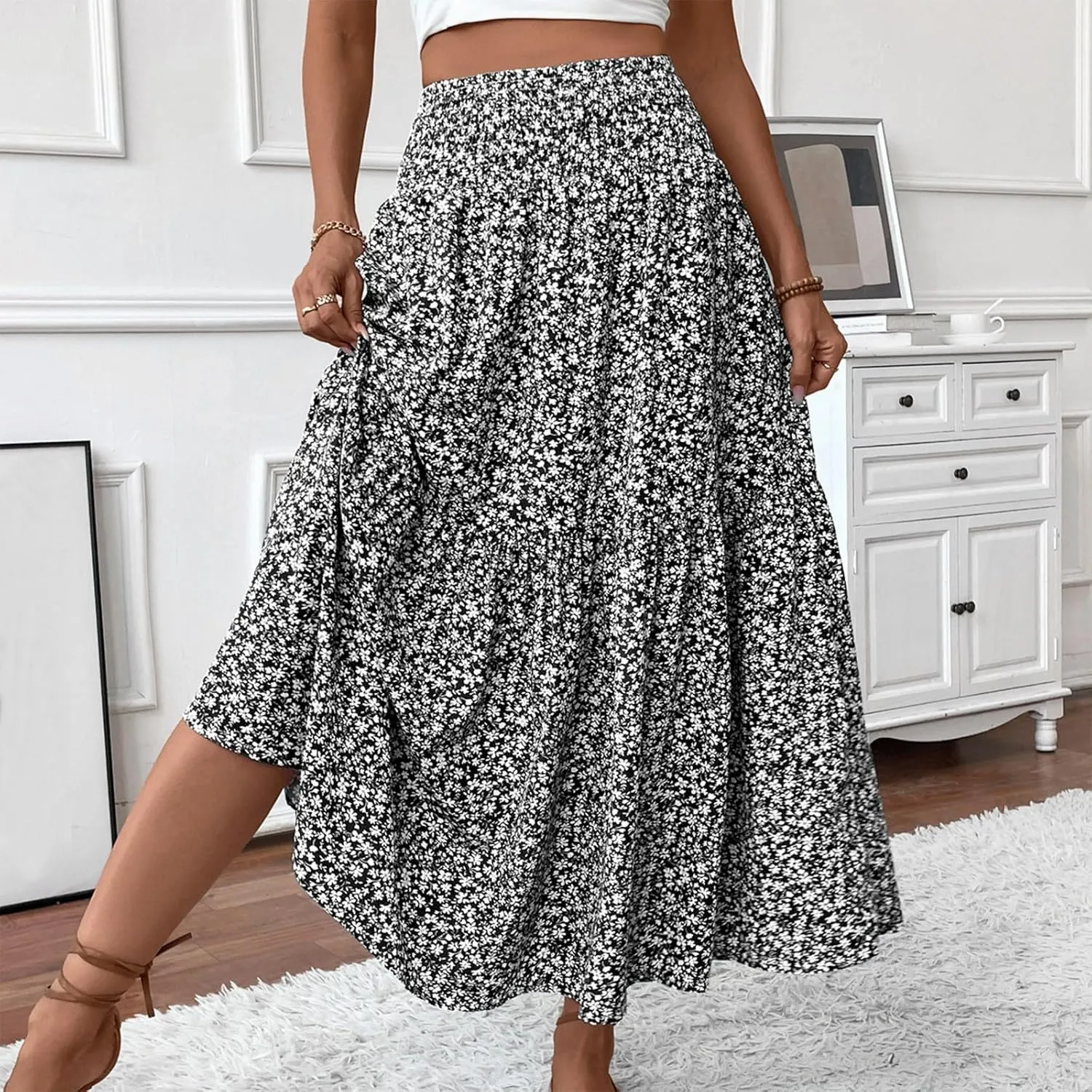 Maxi Floral Skirts for Women Smocked Ruffle Tiered High Waisted Summer Skirt with Pockets Beach Skirt for Vacation