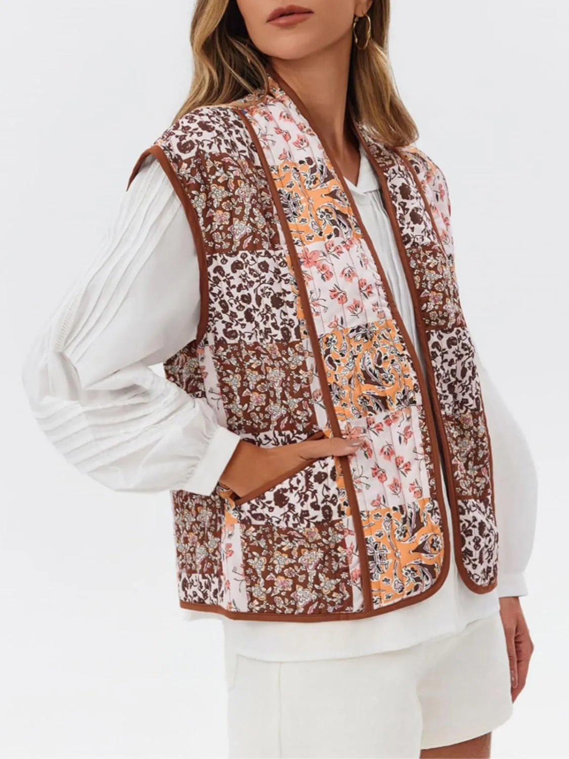 Tankaneo Womens Puffer Quilted Cropped Vest Oversized Floral Patchwork Lightweight Jacket Cap Sleeve Outerwear Vest